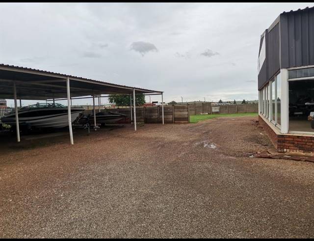 BUSINESS FOR SALE IN ROODIA